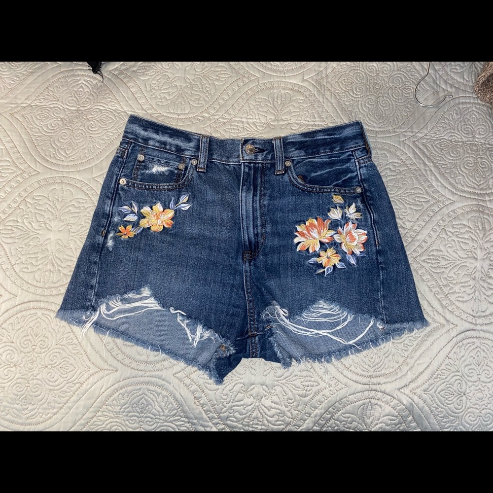 American Eagle Floral Print Denim Shorts